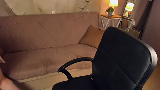 SandraEleson online show from 11-21-25, 03:05