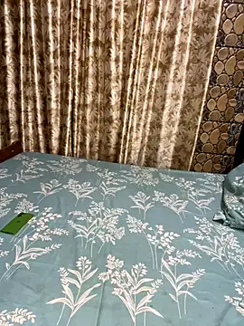 Snapshot of SIZZLER_1100 chatting on 09-20-25, 08:43 SIZZLER 1100 online show from 09-20-25, 08:43