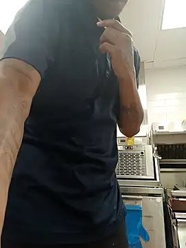 Dropdingo online show from 11-30-25, 02:54