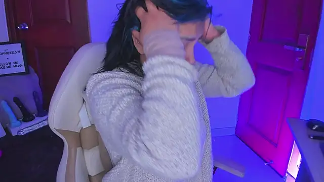 sophiievv online show from 02-05-26, 08:02