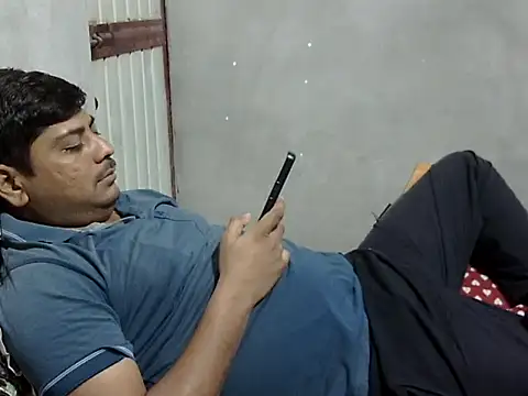 Ajmersingh335512 online show from 04-10-26, 04:44