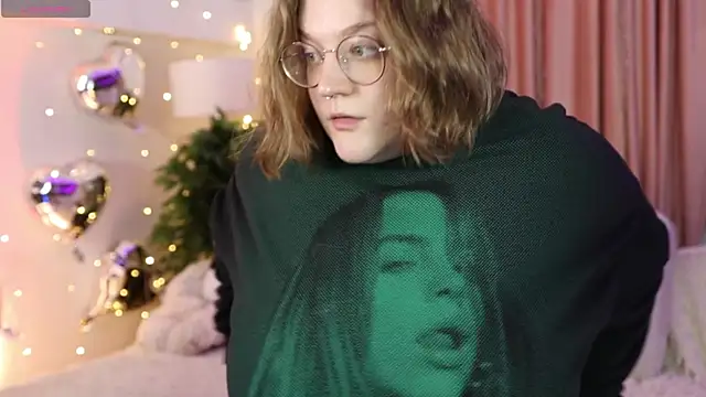 Alissa S online show from 02-19-25, 11:49