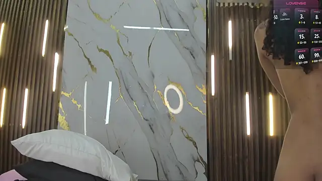 VictoriaDuart online show from 12-22-25, 08:28