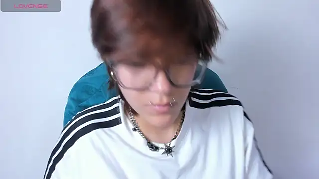 Tsuki Maru online show from 04-05-26, 07:22