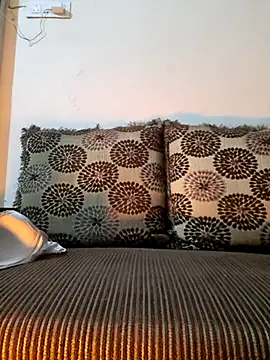 Evneet27 Saavu online show from 11-21-25, 02:43