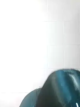 LunaJacobs online show from 04-07-26, 07:58