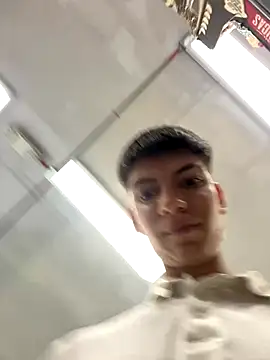 Snapshot of Luck__090 chatting on 09-11-25, 12:00 Luck  090 online show from 09-11-25, 12:00