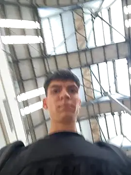 Snapshot of Luck__090 chatting on 09-26-25, 05:28 Luck  090 online show from 09-26-25, 05:28