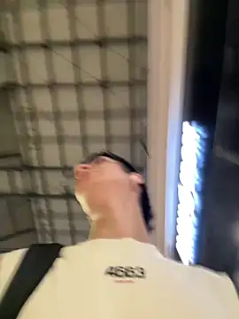 Snapshot of Luck__090 chatting on 03-21-26, 02:38 Luck 090 online show from 03-21-26, 02:38