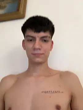 Snapshot of Luck__090 chatting on 04-09-26, 07:52 Luck 090 online show from 04-09-26, 07:52