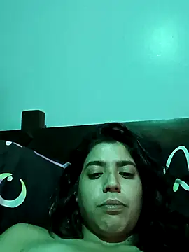 Snapshot of Maricamposs chatting on 10-23-25, 09:02 Maricamposs online show from 10-23-25, 09:02