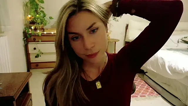 wonderalice31 online show from 10-23-25, 07:12