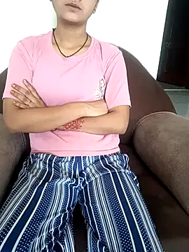 Snapshot of Student_girl2 chatting on 09-15-25, 04:45 Student girl2 online show from 09-15-25, 04:45