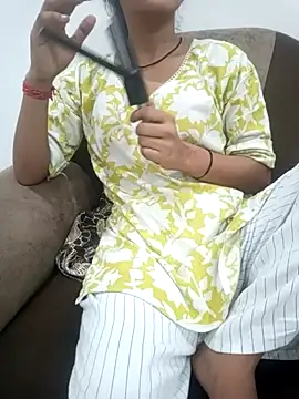 Snapshot of Student_girl2 chatting on 09-26-25, 03:16 Student girl2 online show from 09-26-25, 03:16