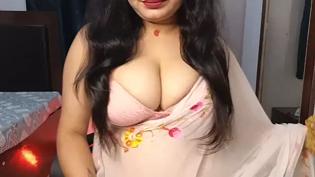 Snapshot of mansi201 chatting on 10-12-25, 04:44 mansi201 online show from 10-12-25, 04:44