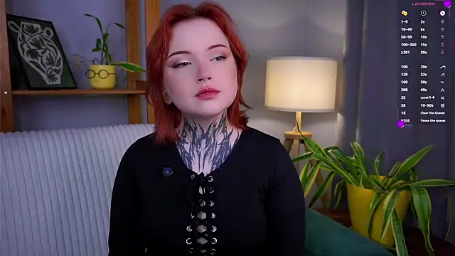 Snapshot of MarnaHarbor chatting on 10-21-25, 11:44 MarnaHarbor online show from 10-21-25, 11:44