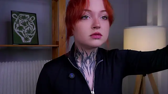 Snapshot of MarnaHarbor chatting on 10-23-25, 11:53 MarnaHarbor online show from 10-23-25, 11:53