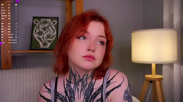 Snapshot of MarnaHarbor chatting on 10-25-25, 11:29 MarnaHarbor online show from 10-25-25, 11:29