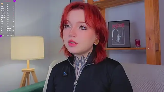 Snapshot of MarnaHarbor chatting on 11-06-25, 11:44 MarnaHarbor online show from 11-06-25, 11:44