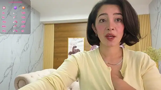 Snapshot of sara_lopez_s chatting on 06-01-26, 02:19 sara lopez s online show from 06-01-26, 02:19