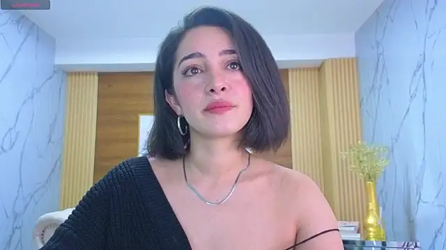 Snapshot of sara_lopez_s chatting on 07-04-26, 01:39 sara lopez s online show from 07-04-26, 01:39