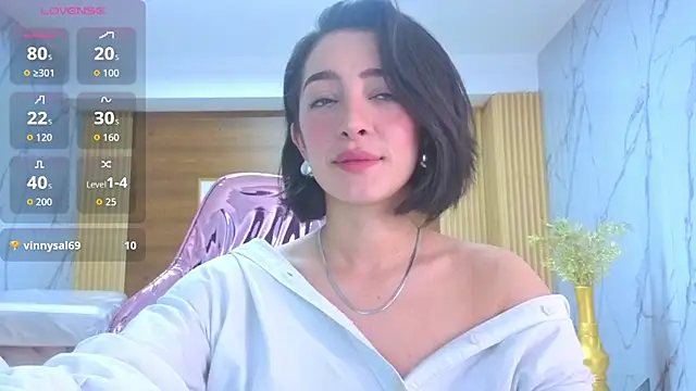 Snapshot of sara_lopez_s chatting on 07-27-26, 02:13 sara lopez s online show from 07-27-26, 02:13