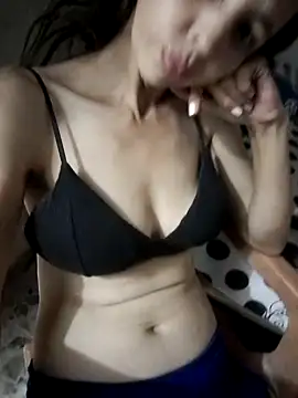 Snapshot of zaira_spice chatting on 09-26-25, 01:20 zaira spice online show from 09-26-25, 01:20