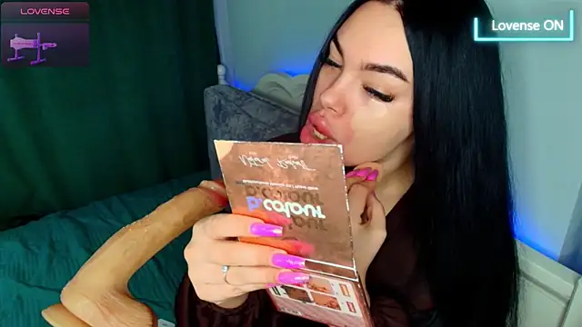 katerine Monroe online show from 10-26-25, 08:31