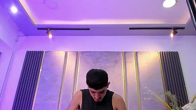 NikoStone  online show from 11-08-25, 04:34