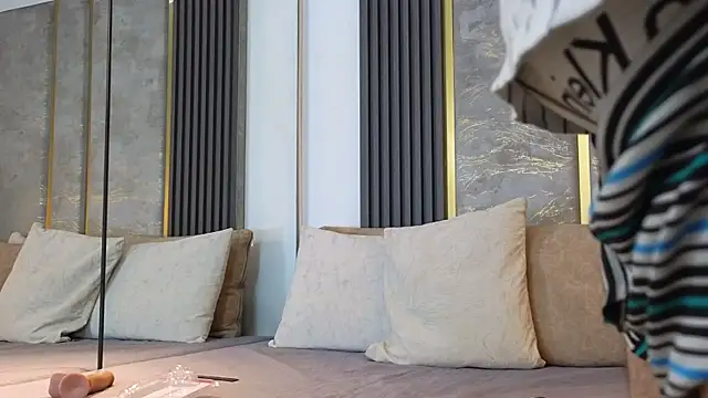 NikoStone  online show from 02-20-26, 06:26