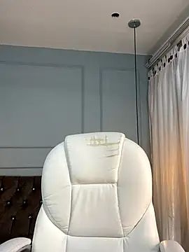 Snapshot of Valery_kitty18 chatting on 12-03-25, 11:52 Valery kitty18 online show from 12-03-25, 11:52