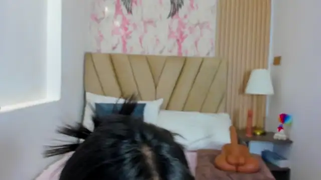 Thais kim online show from 07-21-26, 01:24