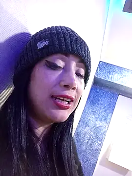 Danielita2025 online show from 09-27-25, 04:17