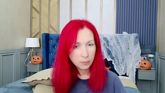 Sofia Lix online show from 10-27-25, 08:13