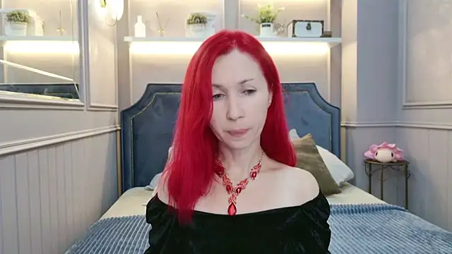 Sofia Lix online show from 11-17-25, 07:52