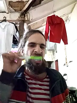 hairy mannn online show from 10-24-25, 05:26