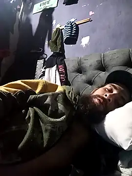 hairy mannn online show from 11-16-25, 03:39