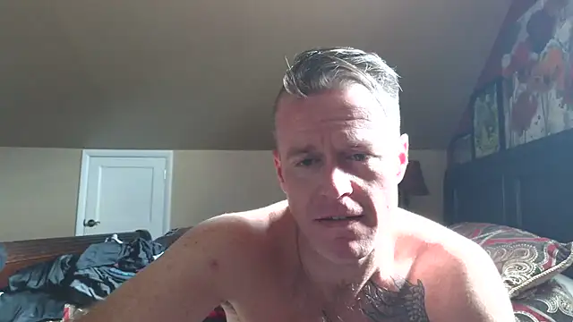 Snapshot of DILFiGuess11 chatting on 05-30-26, 08:50 DILFiGuess11 online show from 05-30-26, 08:50