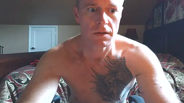 Snapshot of DILFiGuess11 chatting on 06-23-26, 05:33 DILFiGuess11 online show from 06-23-26, 05:33