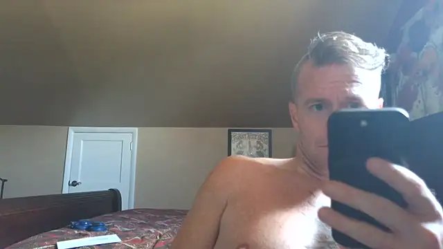 Snapshot of DILFiGuess11 chatting on 07-22-26, 05:05 DILFiGuess11 online show from 07-22-26, 05:05