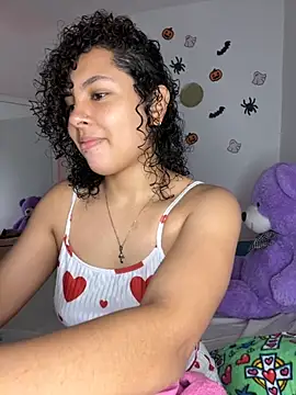 ViolettaMiller  online show from 10-18-25, 01:30