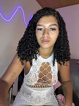 larajuli online show from 03-24-26, 01:49