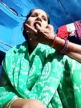 Jooli xx online show from 09-11-25, 03:12