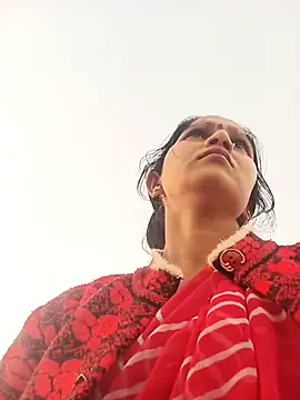 Jooli xx online show from 12-04-25, 02:04