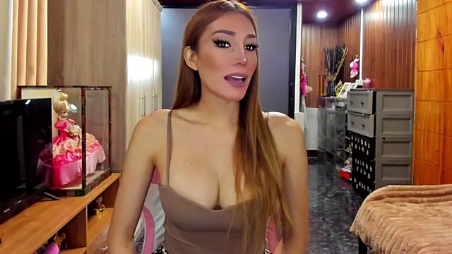 imallyoures69 online show from 06-17-26, 05:58
