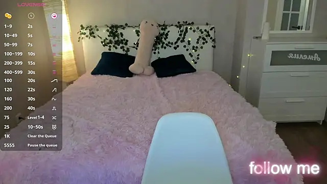 LightStar 18 online show from 09-18-25, 07:54