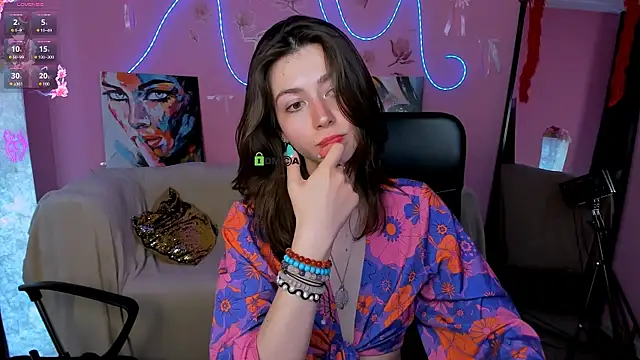 Snapshot of kitniss_dreamy chatting on 06-11-26, 02:53 kitniss dreamy online show from 06-11-26, 02:53