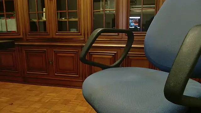 italian max sex online show from 09-17-25, 08:32