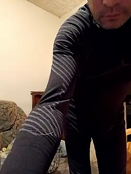 frederic198 online show from 01-08-26, 09:06