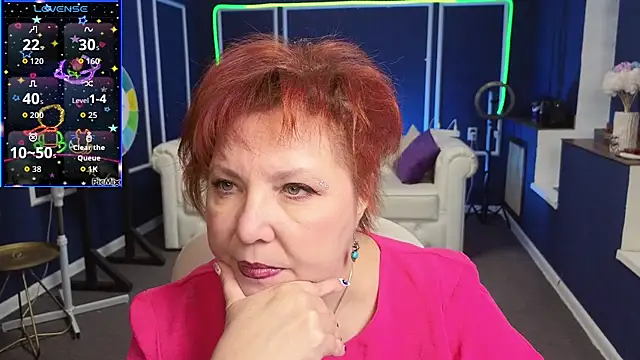 Kira Kenett online show from 09-15-25, 07:19